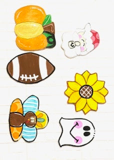 Welcome Door Hanger interchangeable sign with 6 attachments perfect for your door year round.