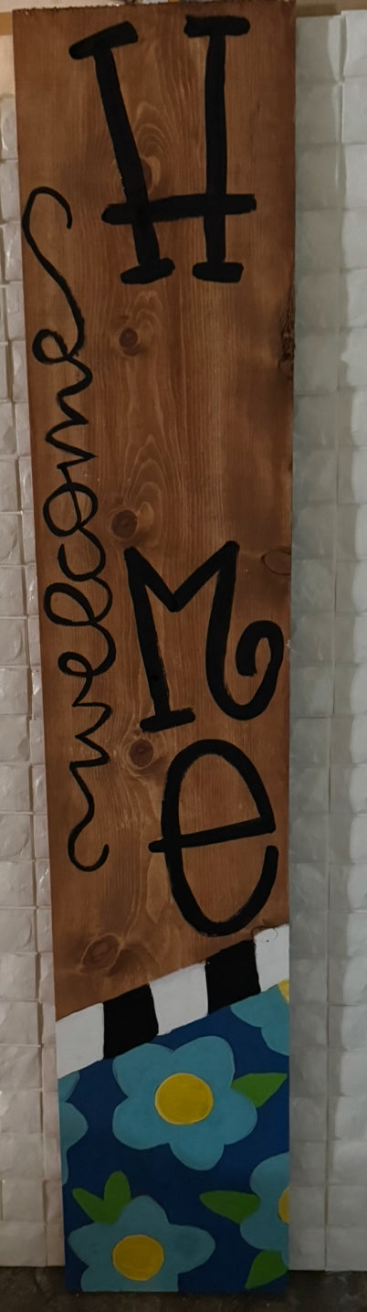 HOME Welcome Interchangeable Porch Leaner | Hand-Painted Year-Round Sign