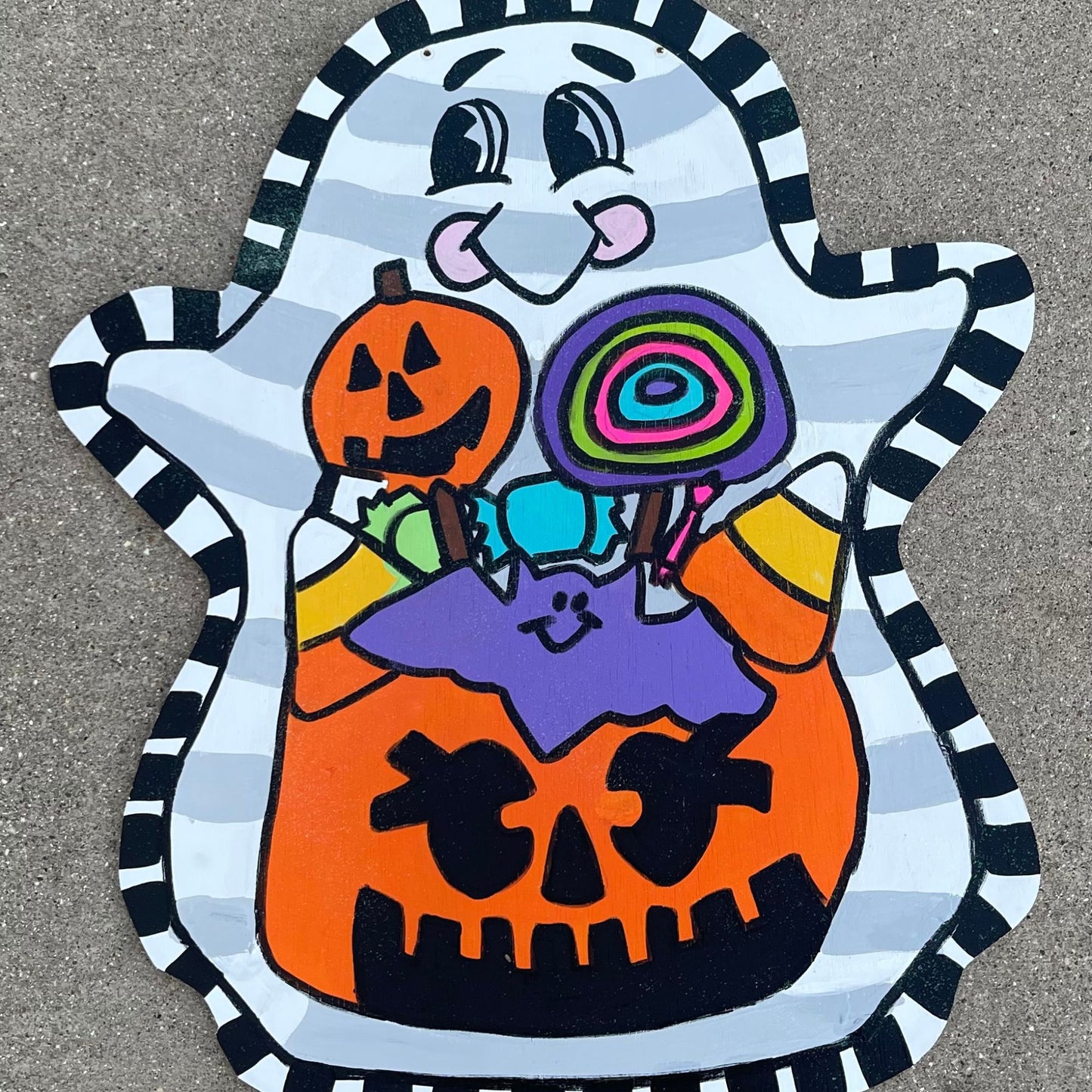 Halloween Ghost Door Hanger, Ghost Door Hanger, Halloween Decor, Front Door Decor, Fall Front Door Decor, Hand Painted Door Hanger