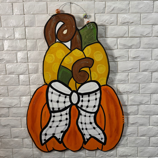 Stacked Pumpkins with Big Bow Door Hanger